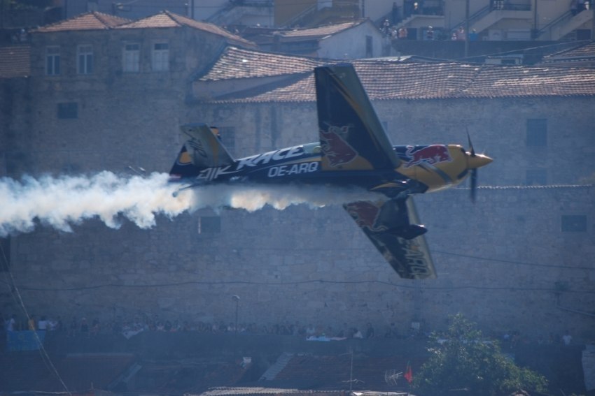 Red Bull Air Race com 850 mil espectadores no Porto
