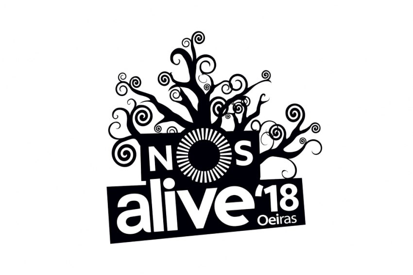 Palco Comédia do NOS Alive com um cenário especial