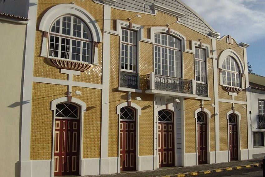 Teatro Faialense: espaço para eventos na Horta