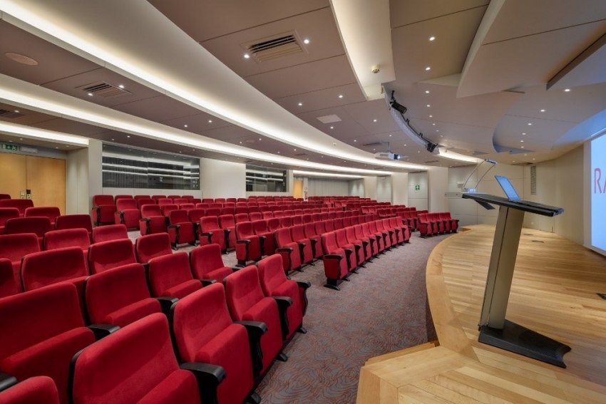 Ramada Lisbon renova salas de reuniões e eventos