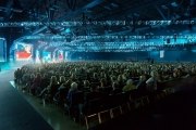 Personalizar eventos para envolver públicos diversos