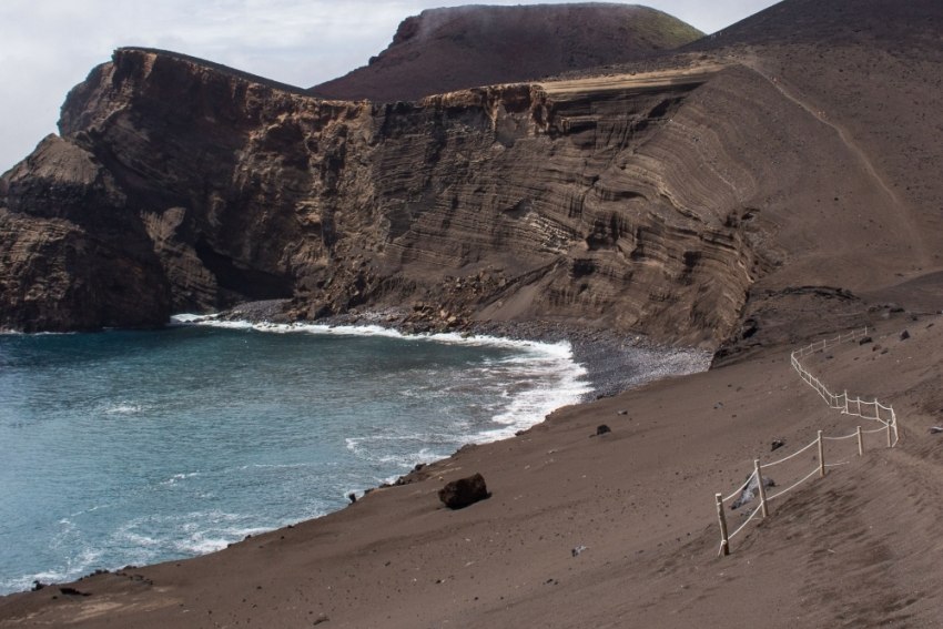 Faial: A ilha azul com pinceladas de verde