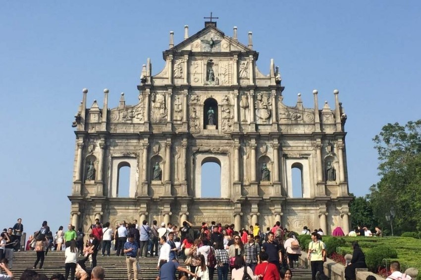 Protestos em Hong Kong impactam Macau