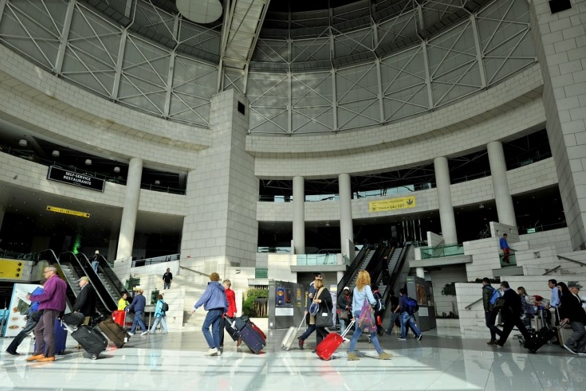 Terminal 2 do aeroporto de Lisboa reabre a 1 de julho