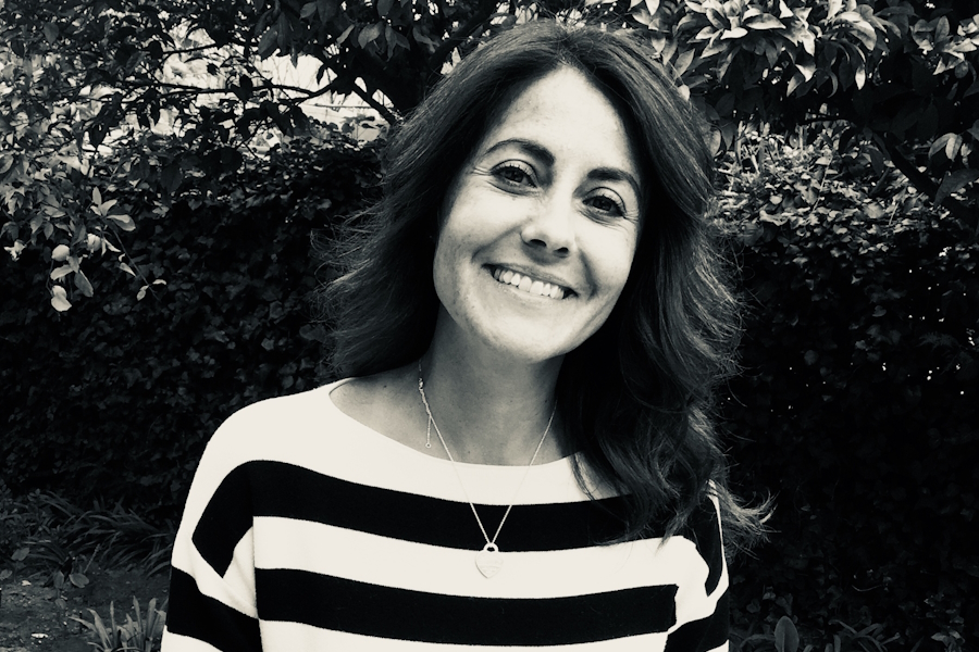 Portugueses no Médio Oriente, Maria Inês Amaral, Aurora-Agency