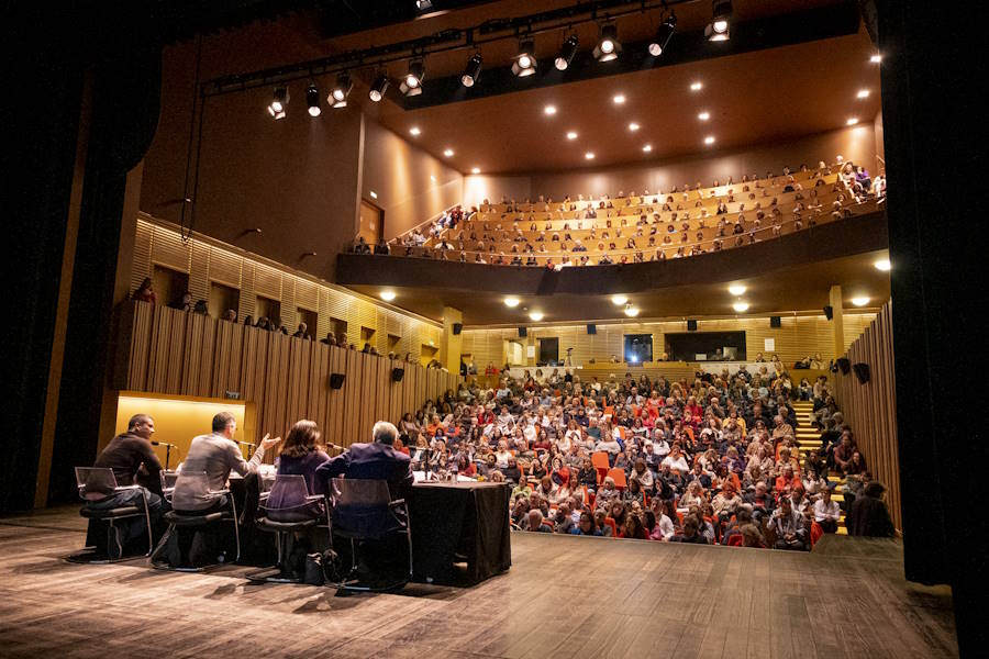 ©Correntes d’Escritas